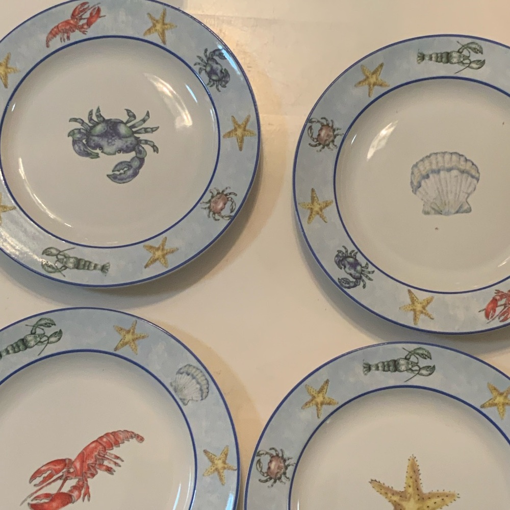 Coastal Sea Life Dinner Plates - Blue and White